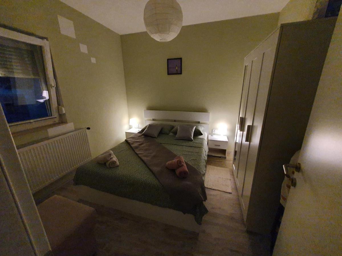 דירות Brzac Apartman Luce מראה חיצוני תמונה